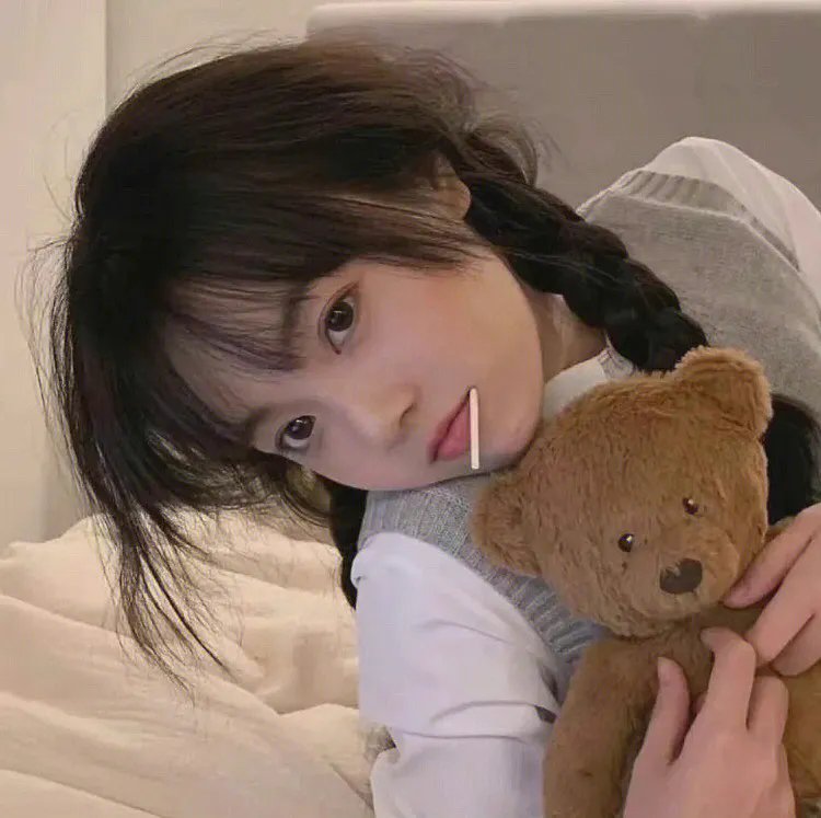 小犬与女孩
